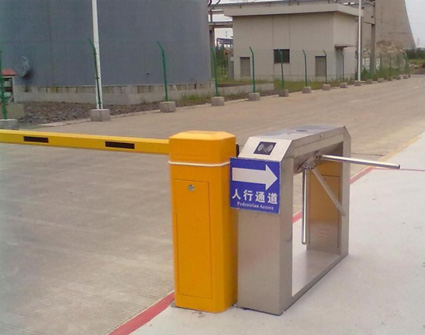 智能道闸机(图3)